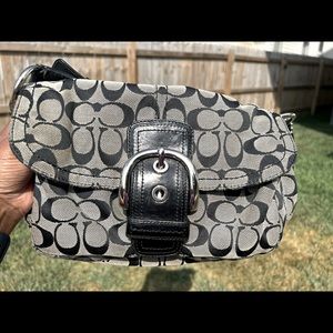 Coach Signature Soho Shoulder bag